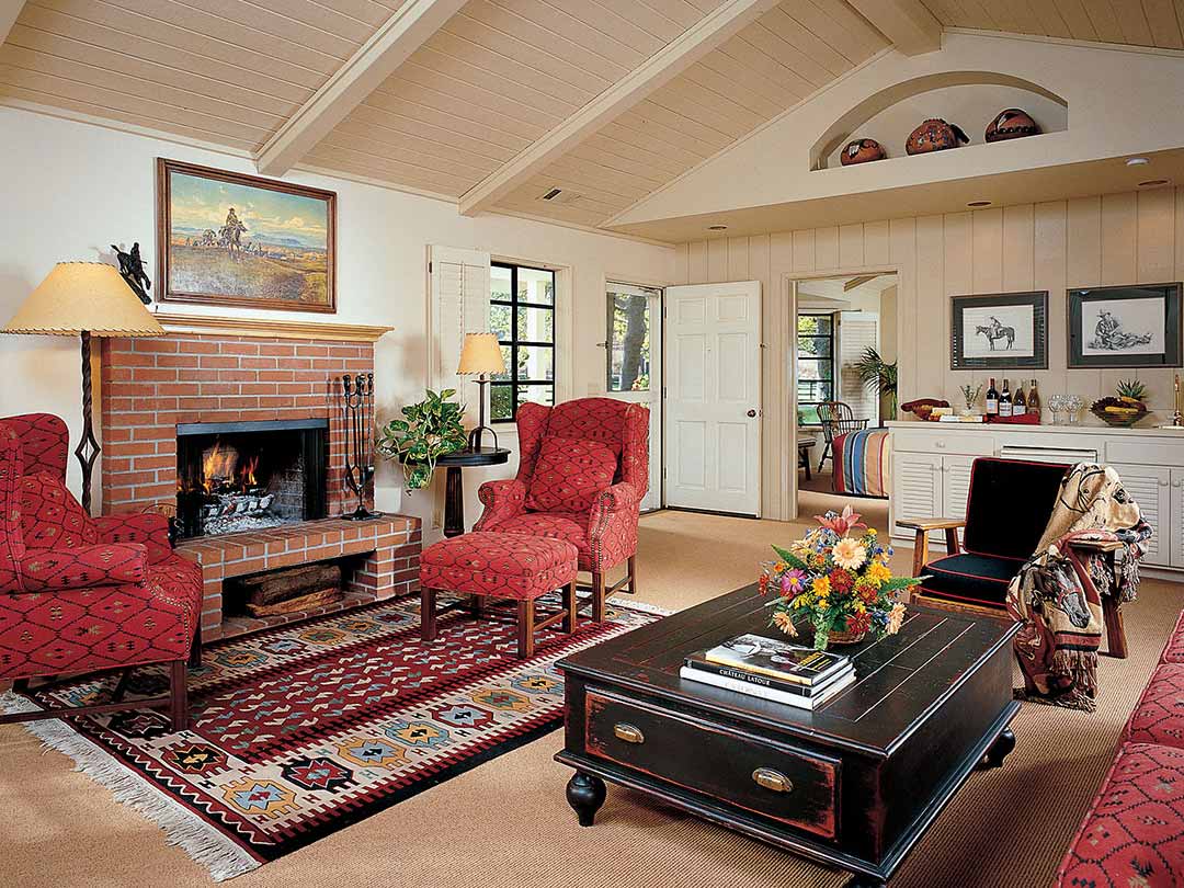 Deluxe One Bedroom Suites